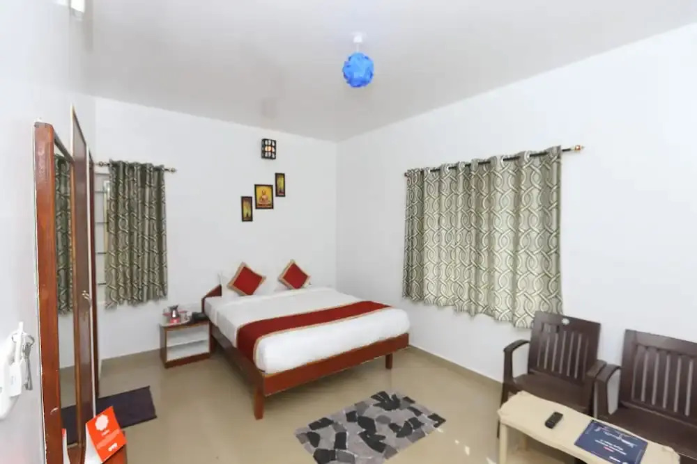 OYO 8707 Home Stay Bliss Residency