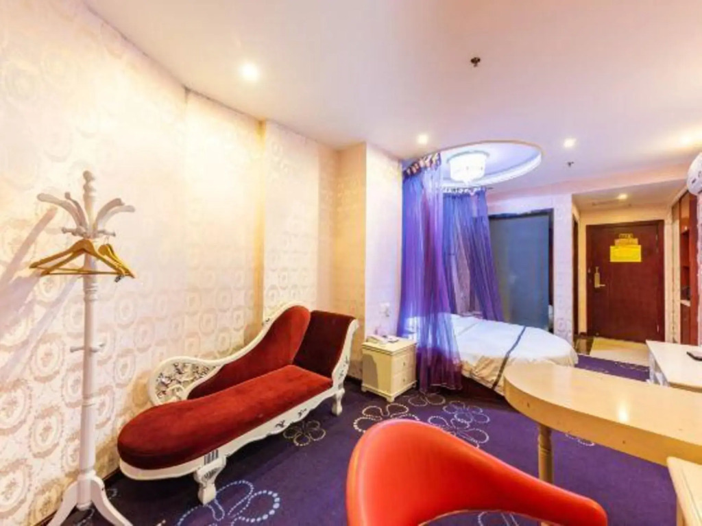 Borrman Hotel Huangshi Qinglongshan Park Diaoyudao