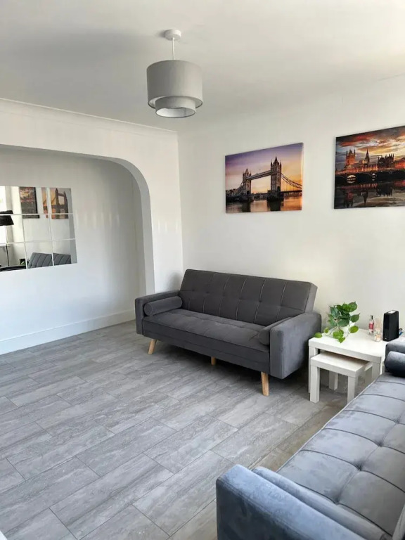 Saunton 3 Bedroom and 1 Bathroom House