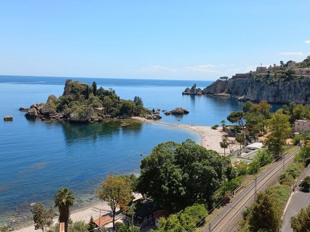 Private Apartment With Panoramic View of Taormina