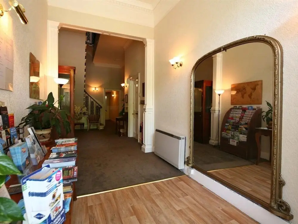 Halcyon Hotel