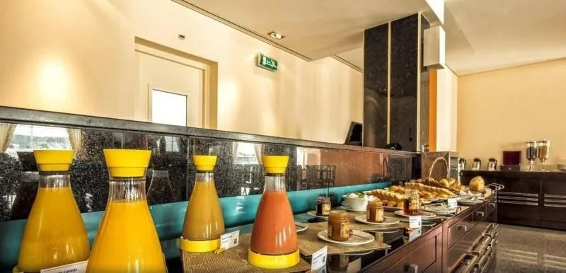 iu Hotel Huambo