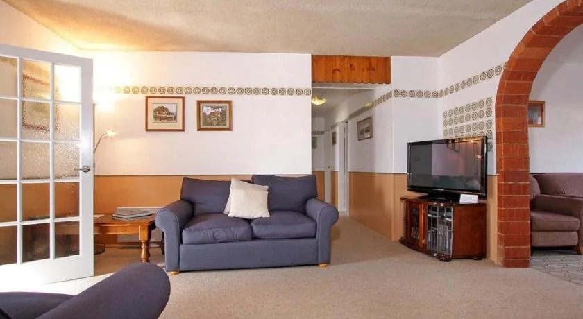 Sierra Villa Lodge