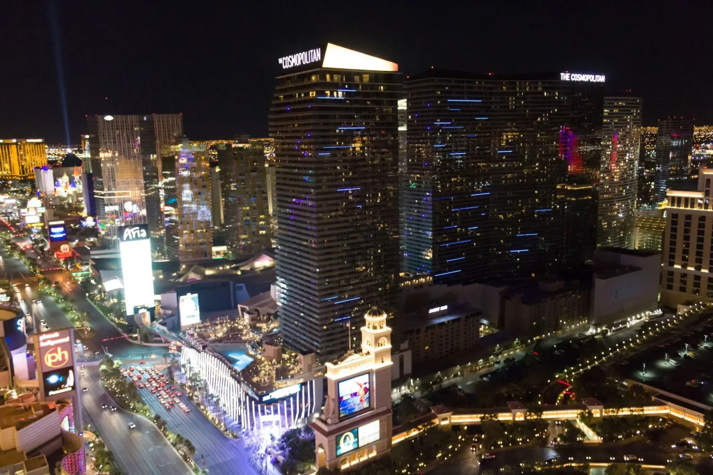 Stay Together Suites - Penthouse On The Strip Sleeps 20 - NO RESORT FEE
