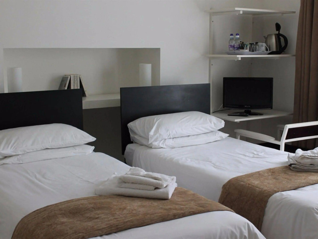 Breeze Guest House