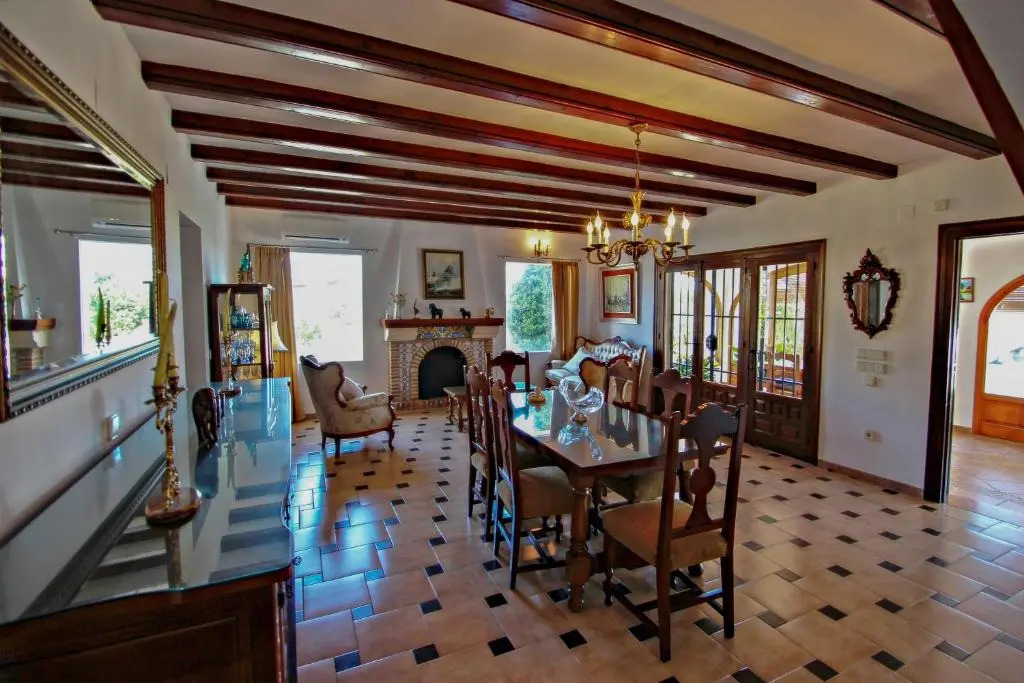 Finca Fantaxat - holiday home with private pool and panoramic views in Benissa