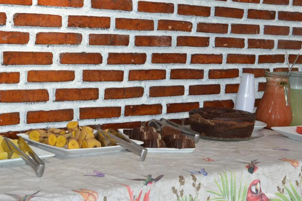 Pousada Vila Do Porto Ar Condicionado e Cafe Da Manha