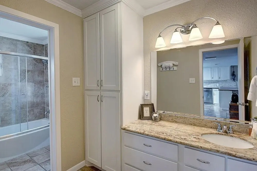 Beach Beauty 9LC 3 Bedrooms 3 Bathrooms Home
