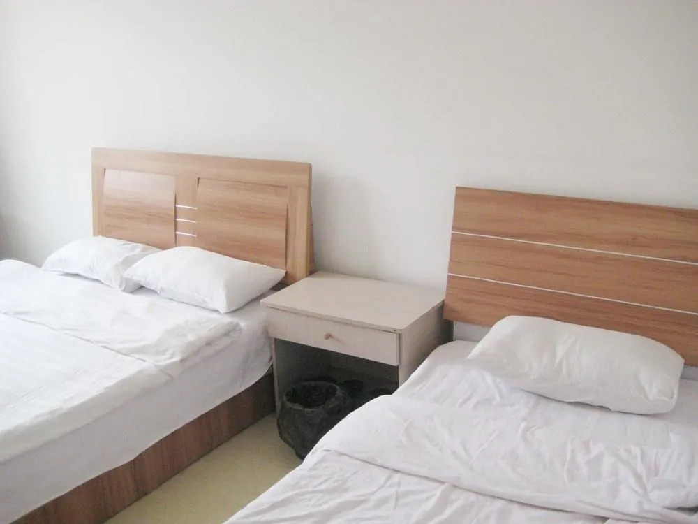 Ling Yuan Hotel- Qingdao