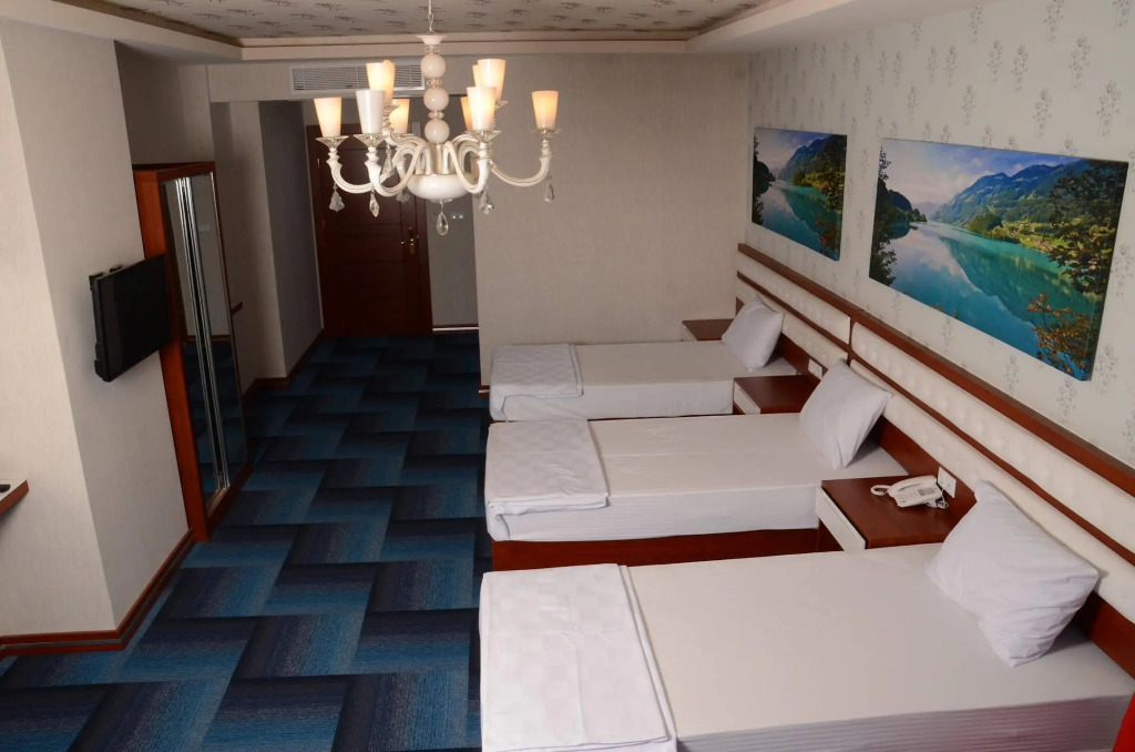 Business Grand Hotel