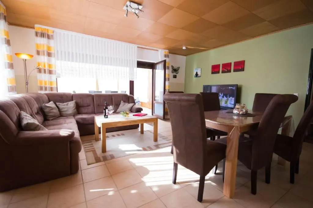 Haus Lily Nr.02 bis zu 6 Personen davon max. 2 Kinder