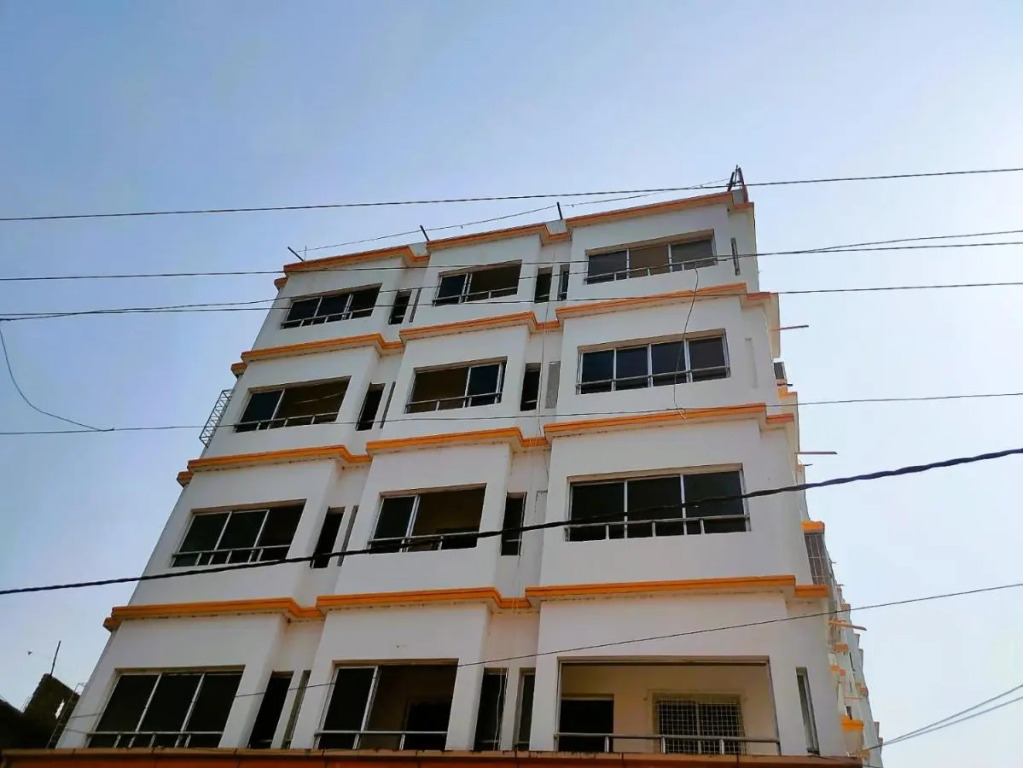 Chakra Nayan Tara Sonu Inn