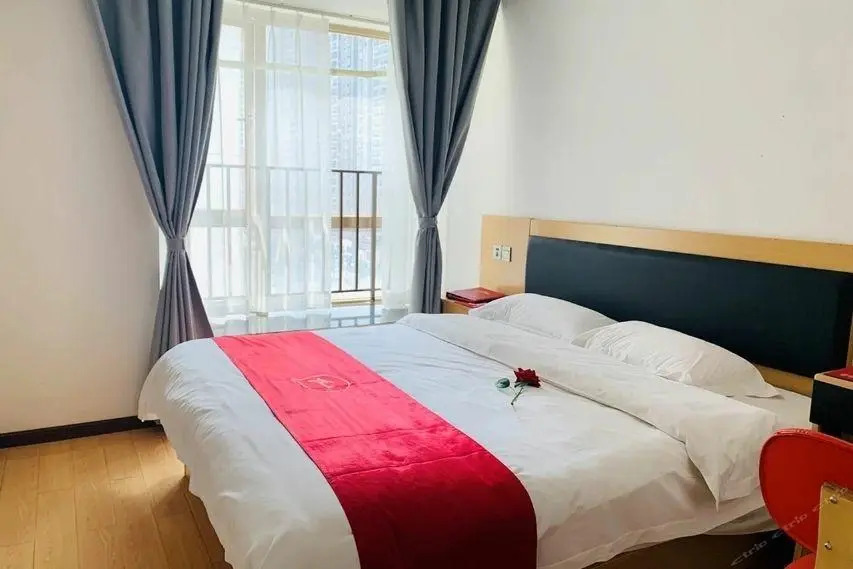 Thank Inn Hotel Guizhou Guiyang Nanming District Huaguoyuan Yan'an Nan Road