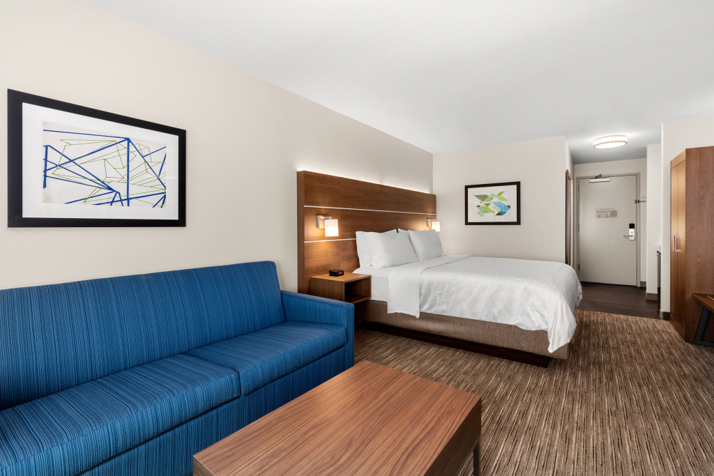 Holiday Inn Express and Suites Sumner by IHG