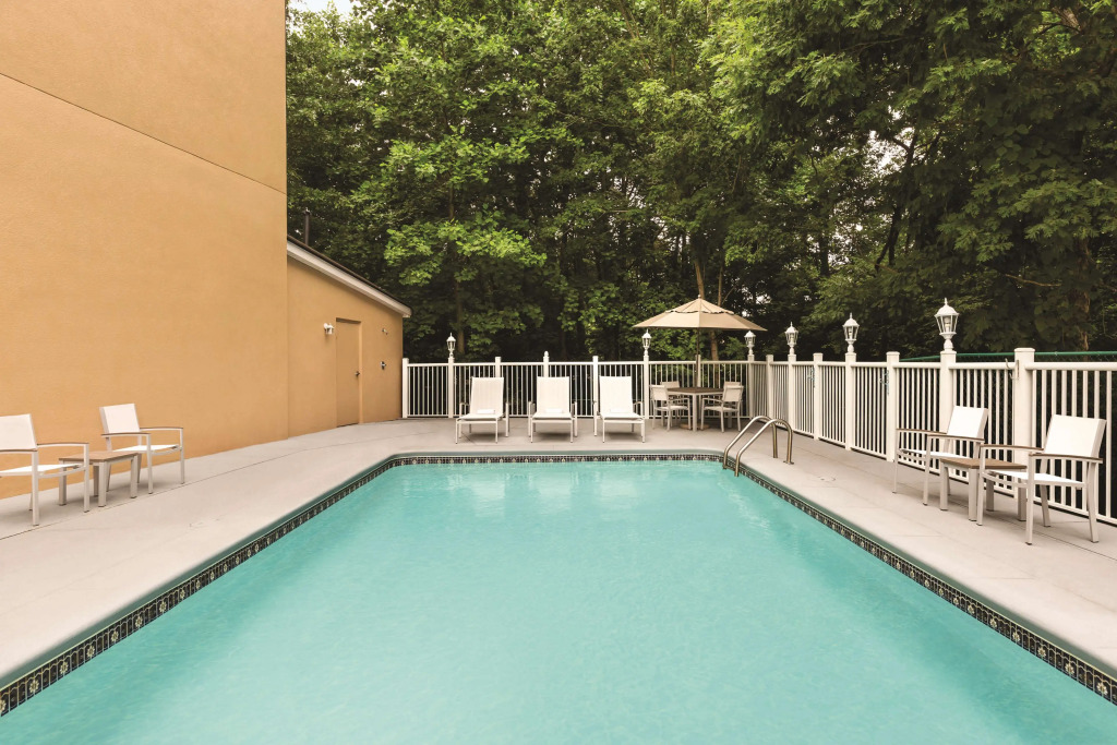 Country Inn & Suites by Radisson, Lawrenceville near Northside Hospital Gwinnett