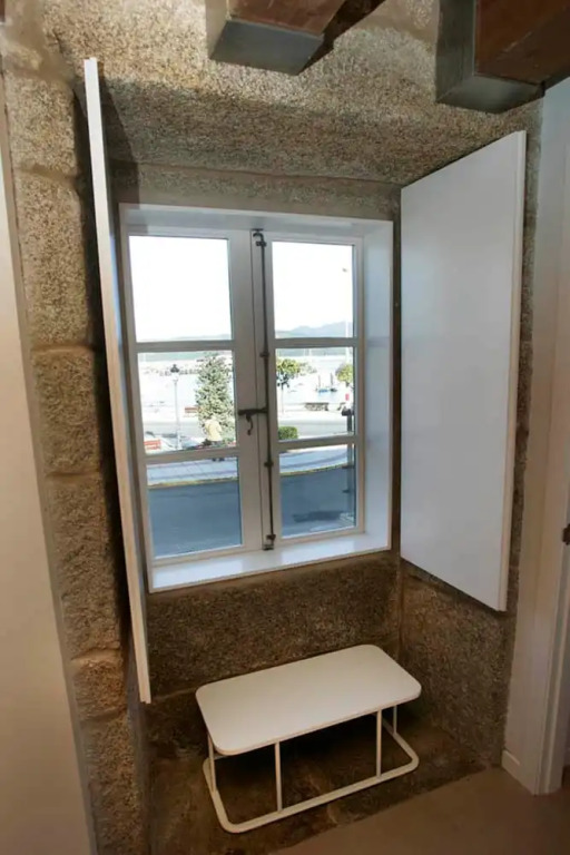 Apartment - 2 Bedrooms with WiFi - 107451