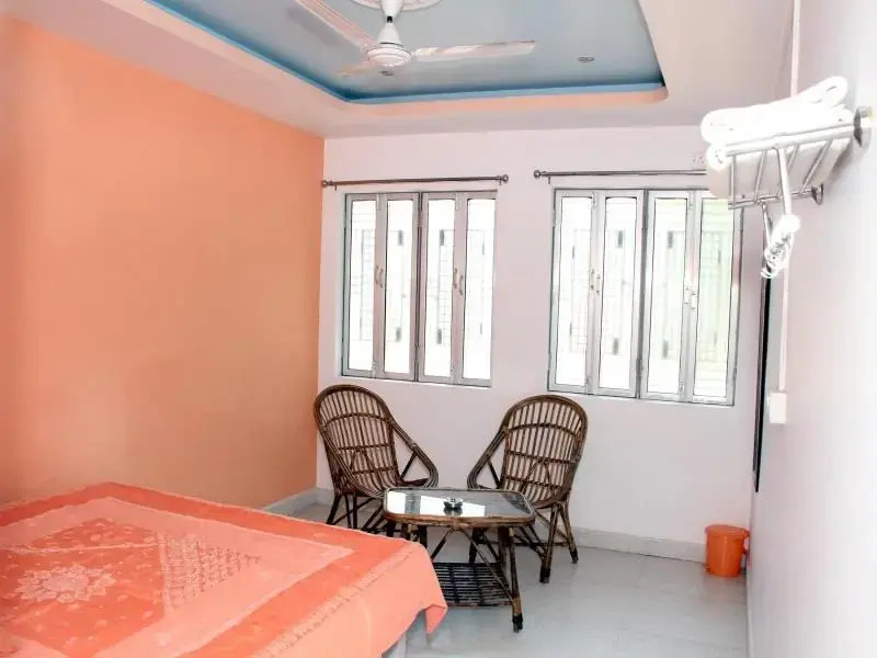Ganga Love Luxe Paying Guest House