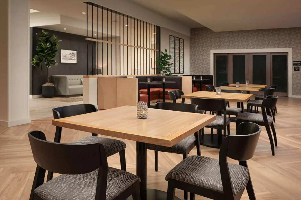 Hampton Inn & Suites by Hilton Huntsville Downtown