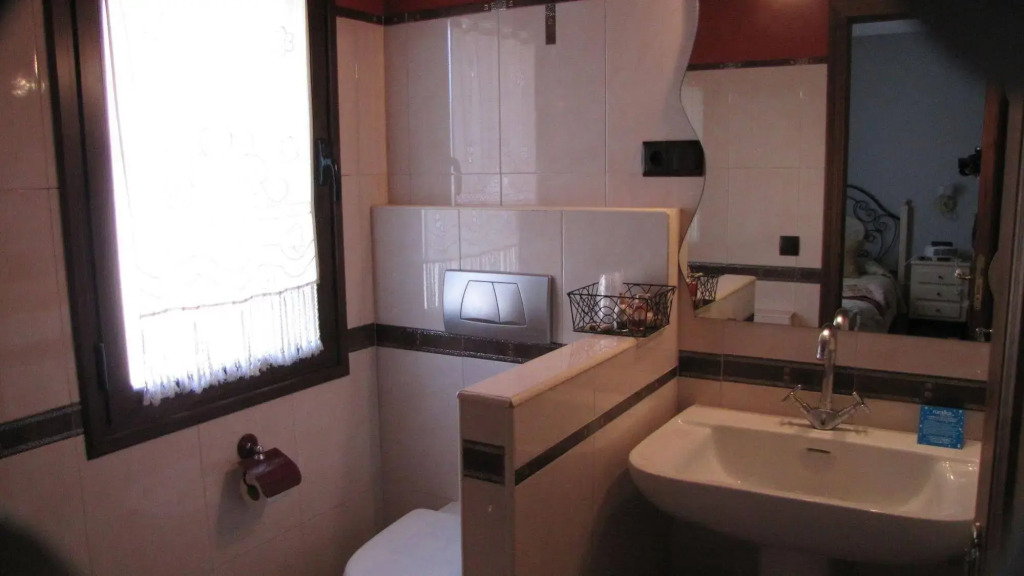Me Natural Rooms