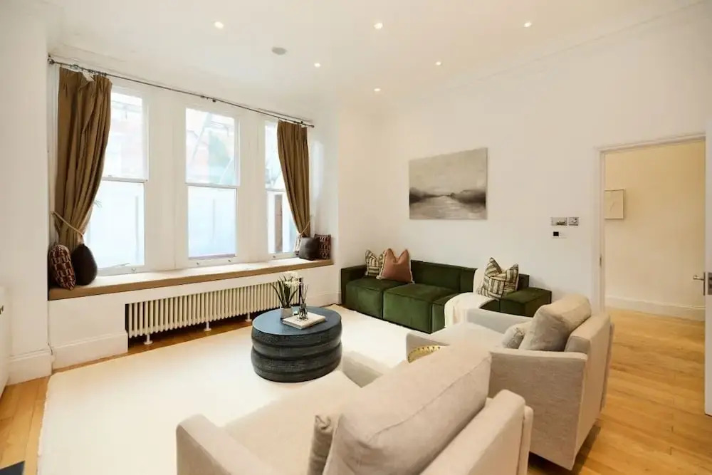 The Hampstead Getaway - Charming 5bdr Home With Conservatory