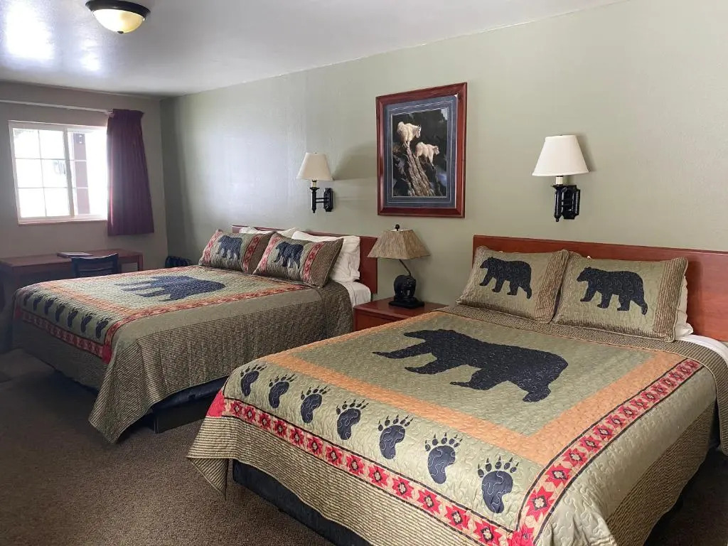 Antlers Lodge