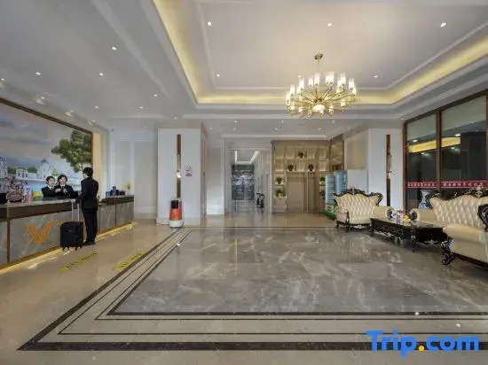 Vienna Hotel (Wuyuan Moore City store)