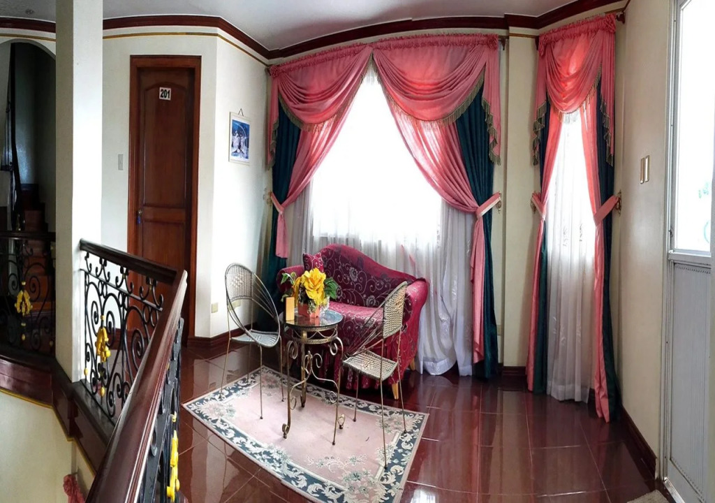 Amax Guest House