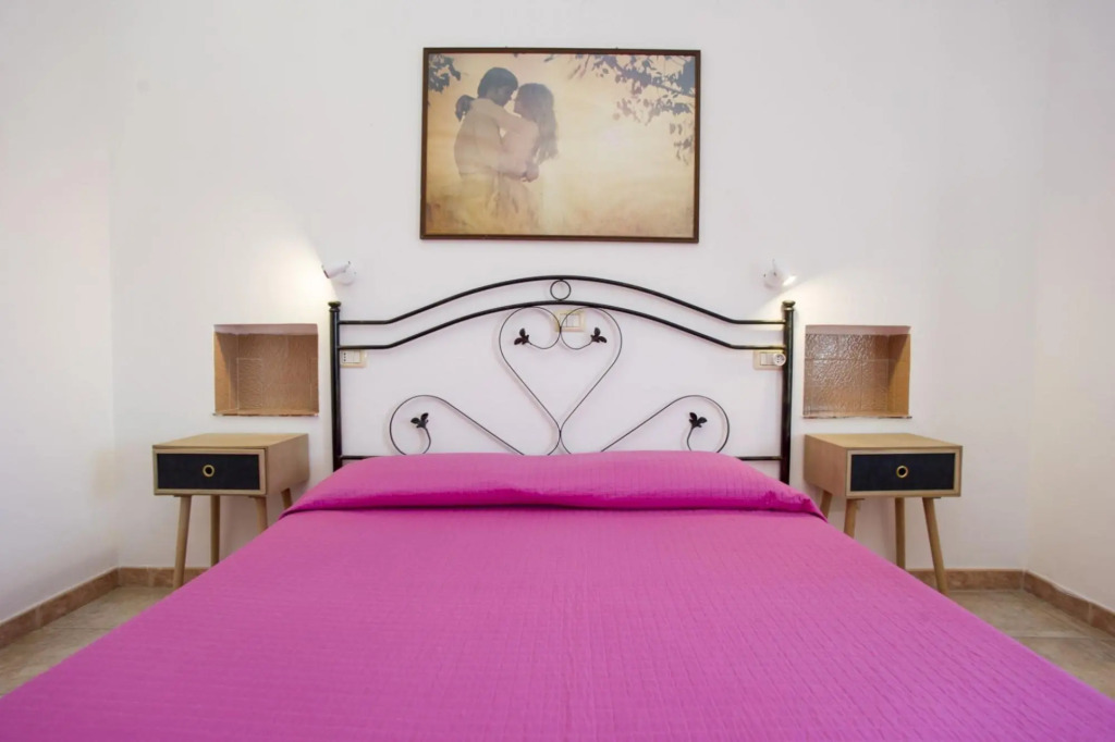 Apartment two-room number 6 on the seafront of Morcone-MORCONE BILO N° 6
