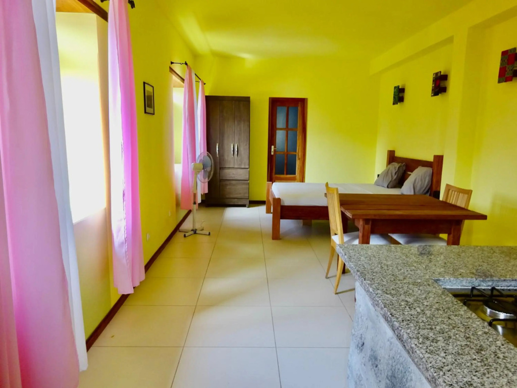 Apartment with sea view near the beach and the village center