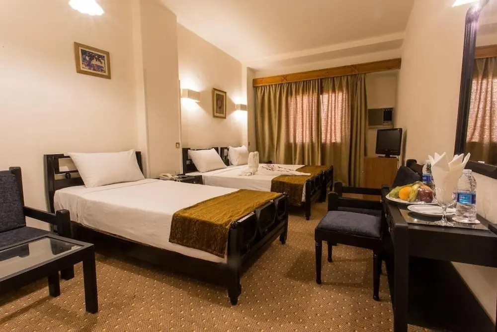 Cleopatra Hotel