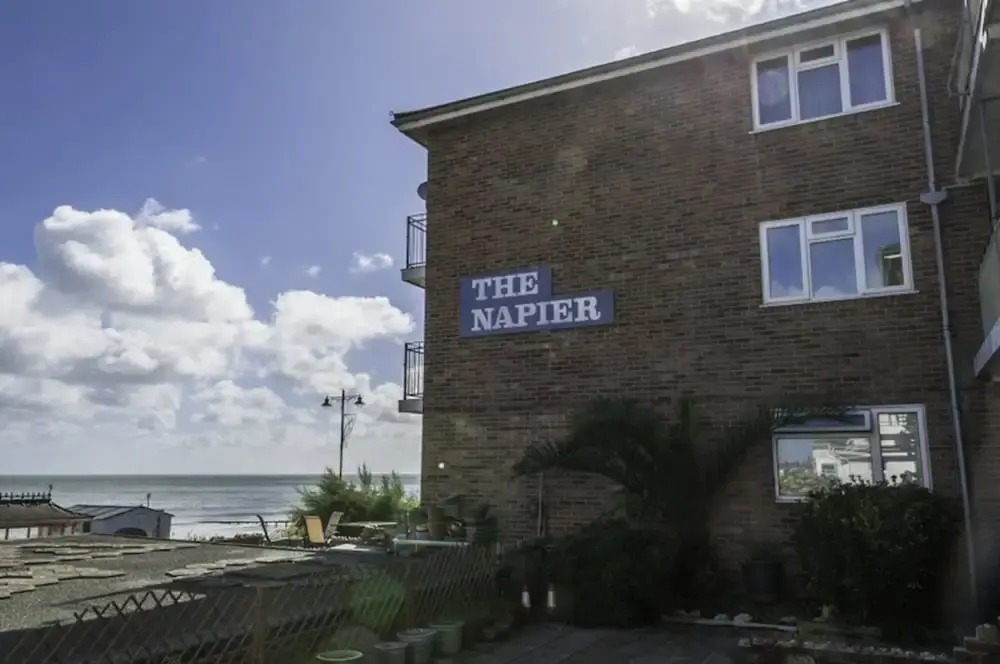 Shanklin Beach - Napier Apartment