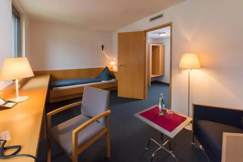 Tagungshaus Himmelspforten - Self Check-In