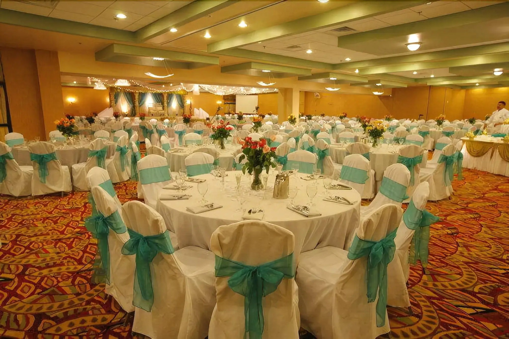 Edison Hotel
