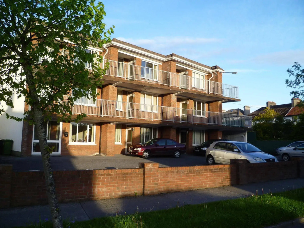 5 Newcastle Court