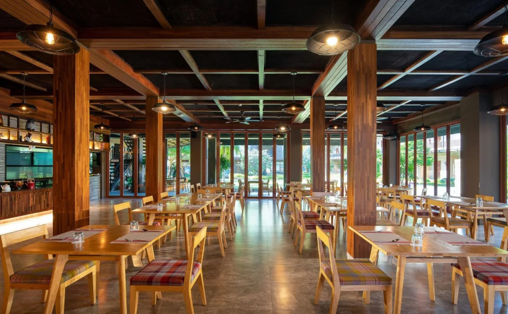 La Isla Pranburi Beach Resort