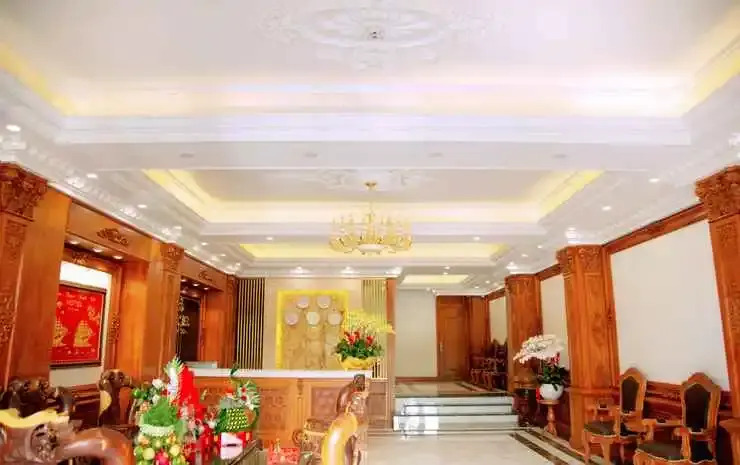 Khách sạn Le Royal