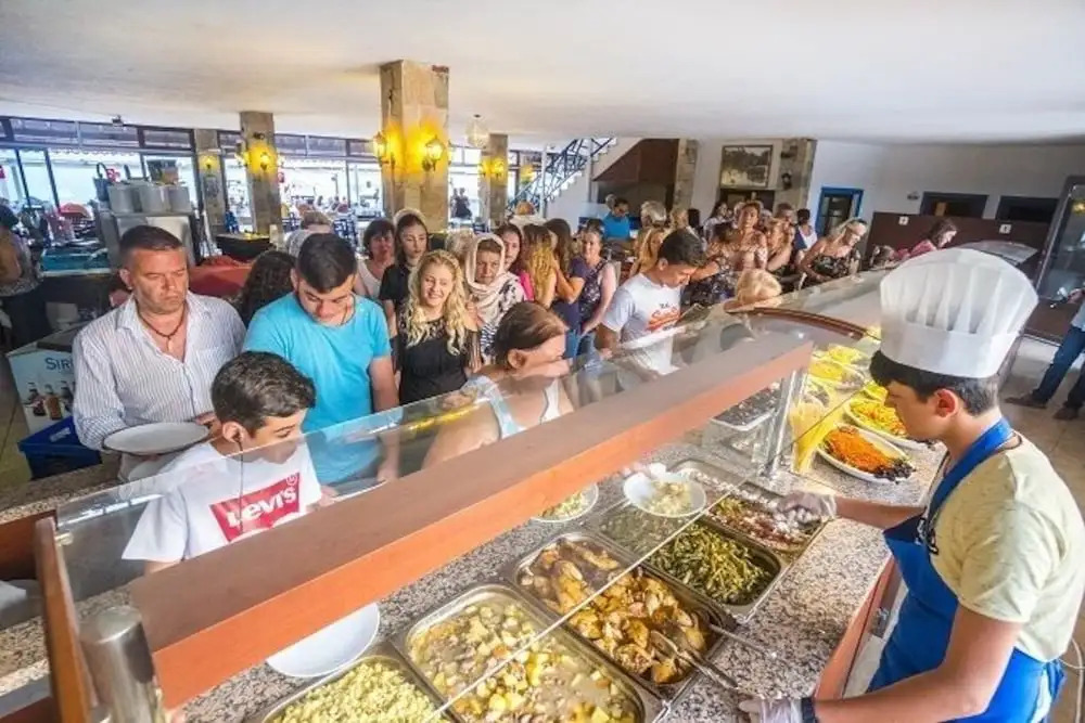 Eris Hotel