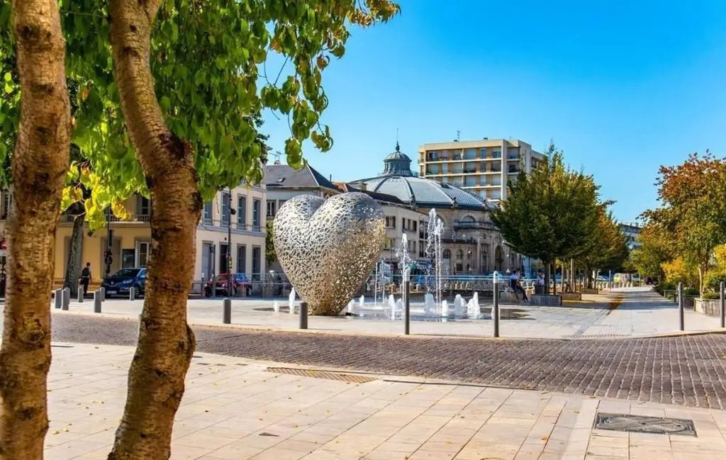 O Cœur de Troyes - Bulles & SPA 4 Etoiles