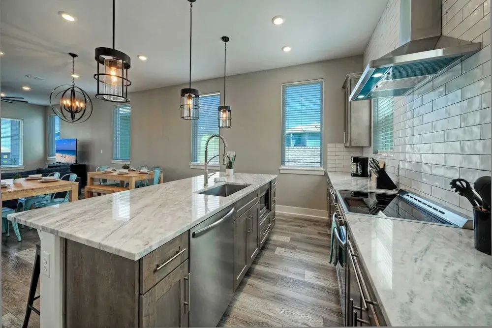 La Concha Blvd #31 -