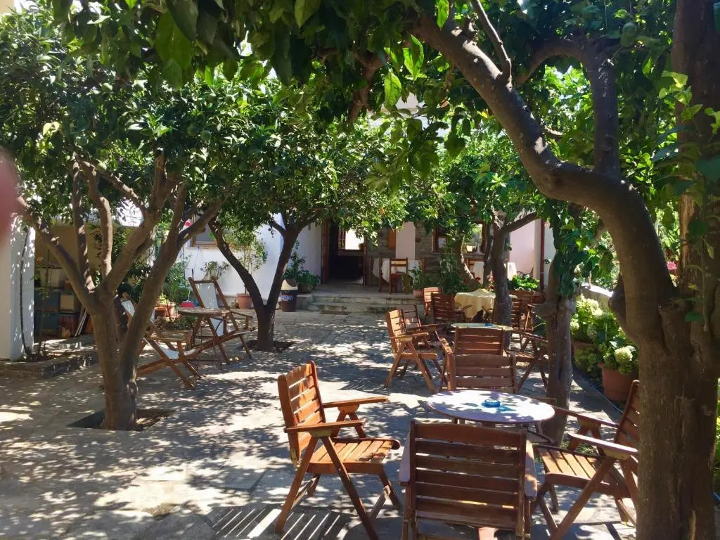 Mikro Βeach Ηotel