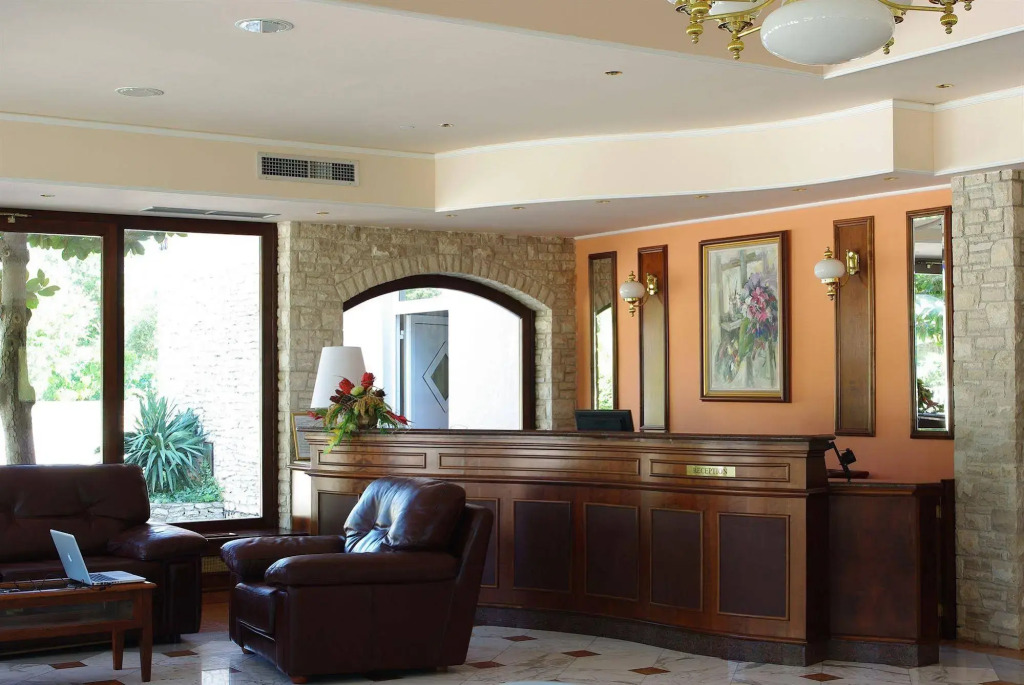 Minerva Hotel