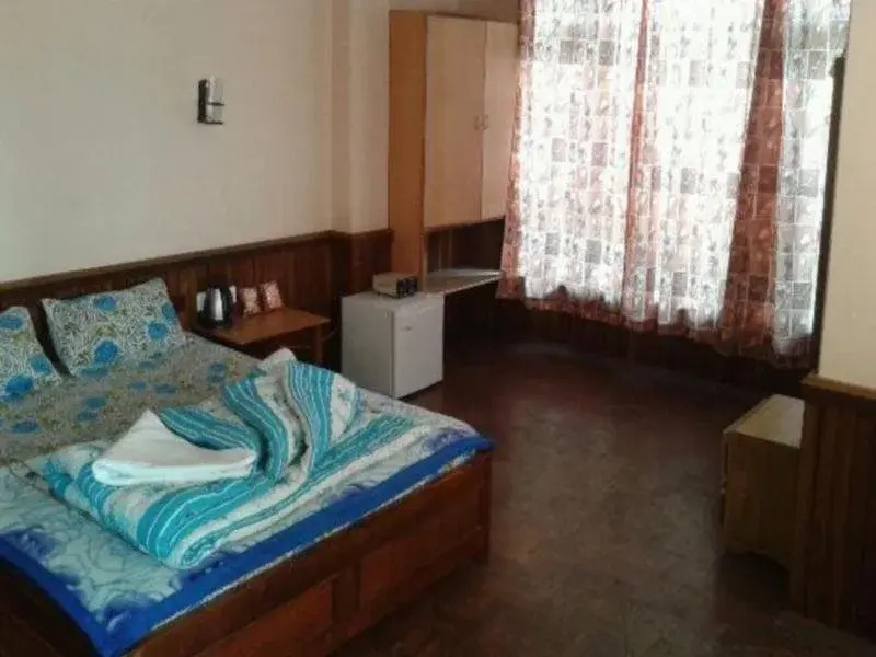 Hotel Pema Dzong