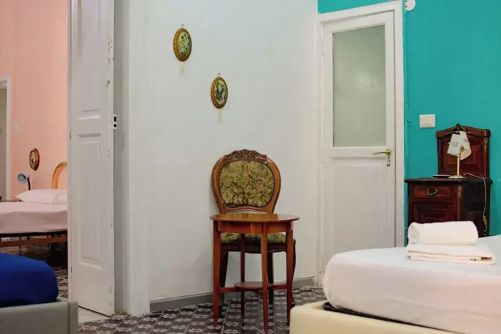Maestosa Casa In Napoli Centro