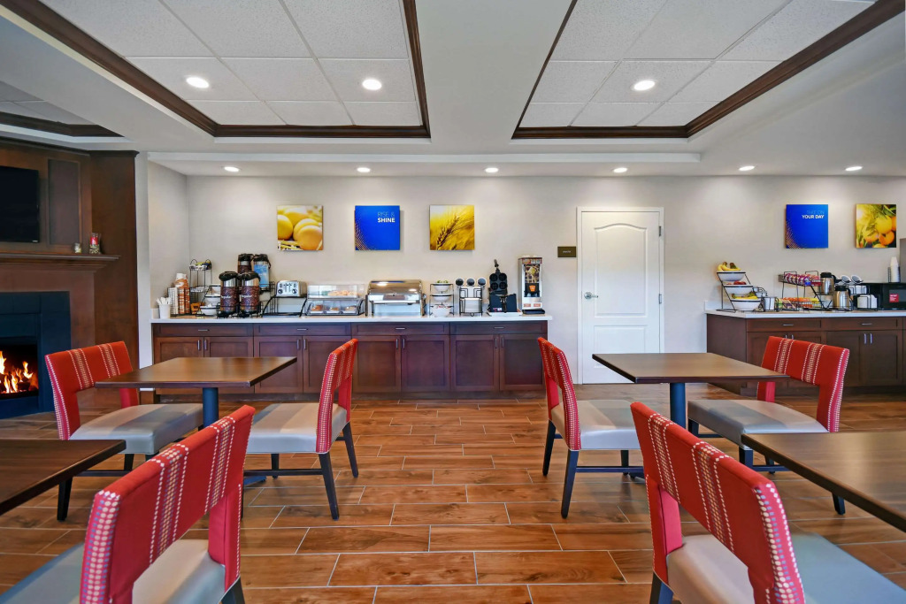 Comfort Inn & Suites Wilton