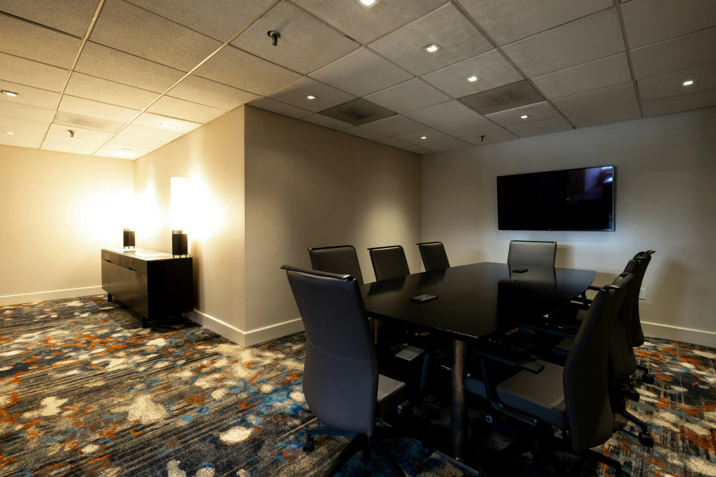 DoubleTree by Hilton Hotel Houston Hobby Airport
