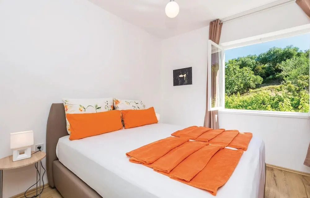 Awesome Home in Banjol With Wifi and 2 Bedrooms