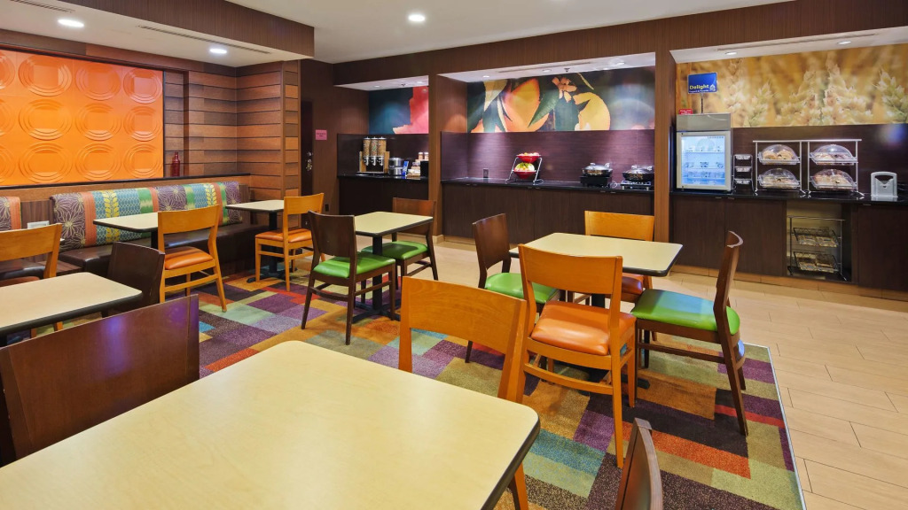 Country Inn & Suites by Radisson, LSU - Medical Corridor