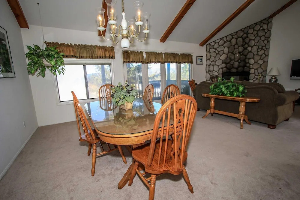 Bear Golf Inn-1218 by Big Bear Vacations