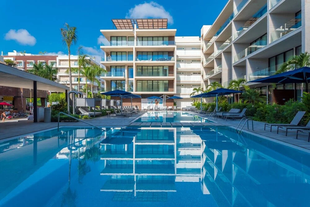 Oc421-Oceana 3 Bedrooms Pool View Apts
