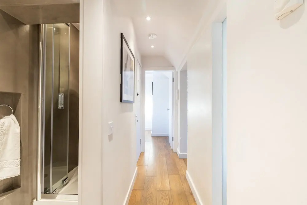 Prime Location Kensington Apartments